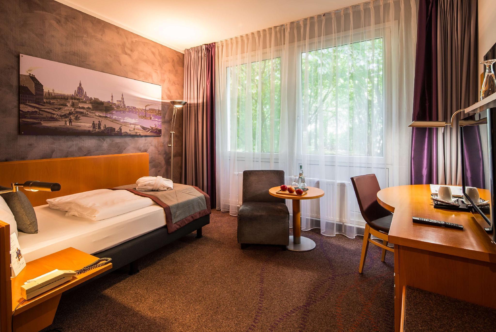 Hotel Ramada By Wyndham 4*