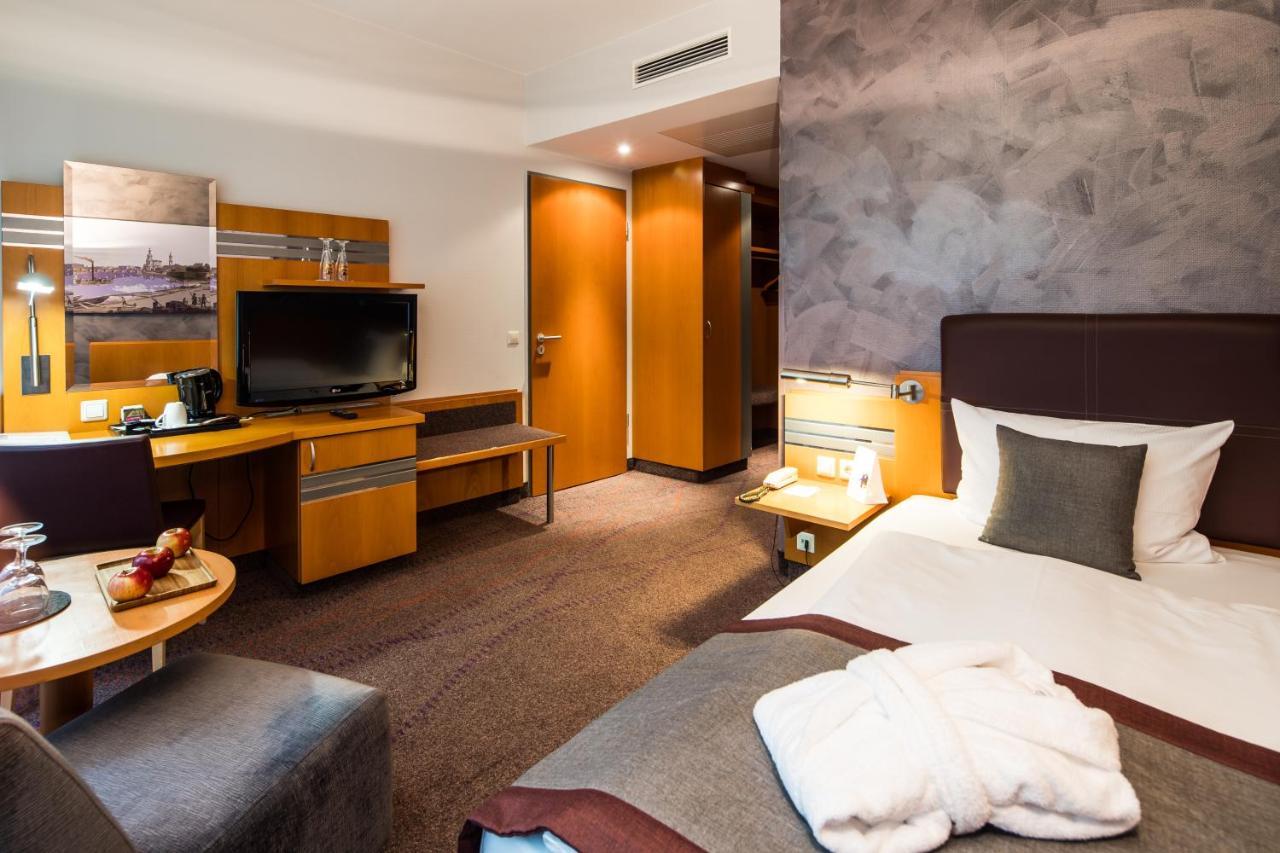 Ramada By Wyndham Hotel 4*