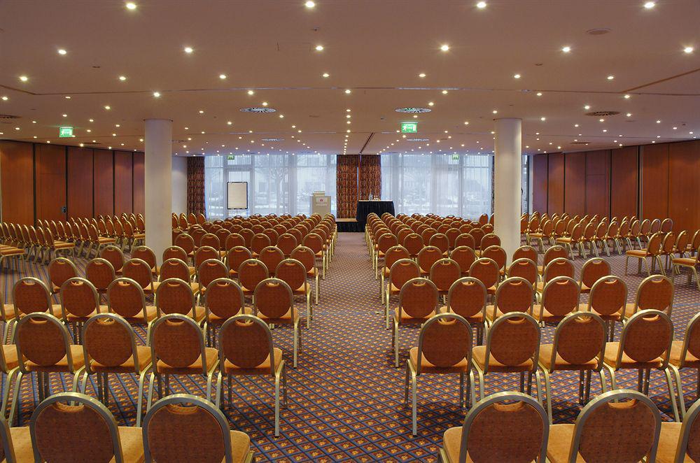 Hotel Ramada By Wyndham Dresden