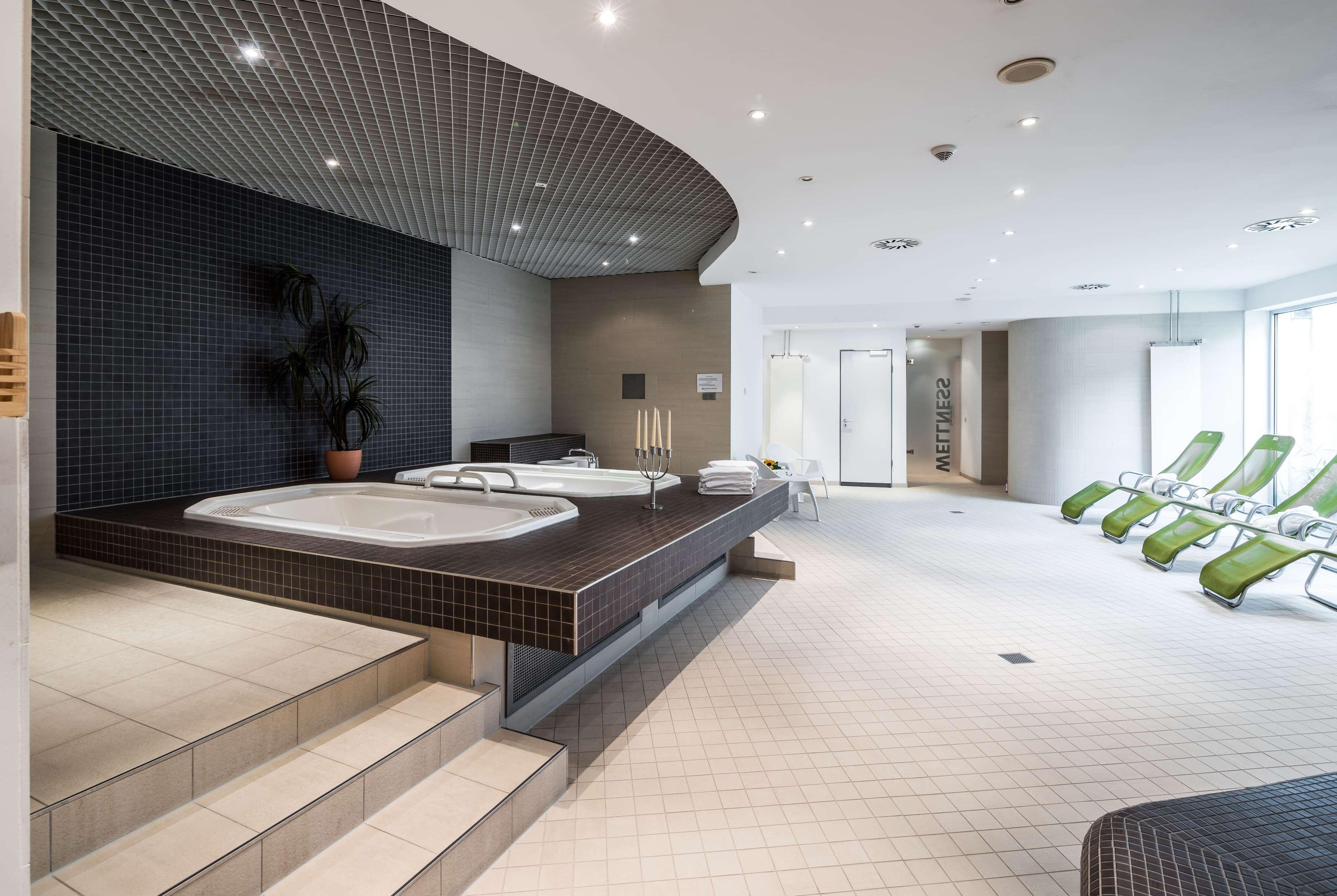 Ramada By Wyndham