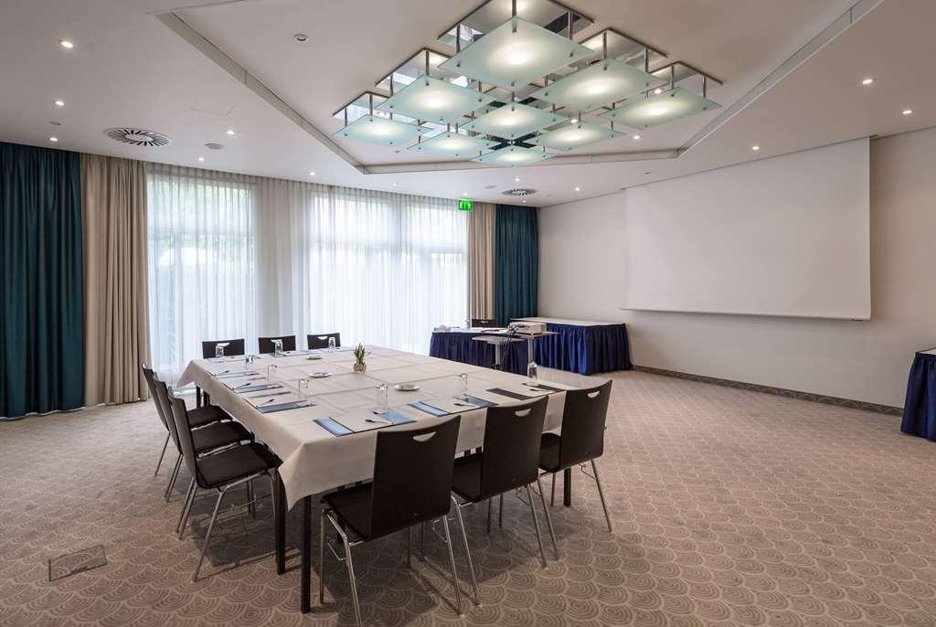 Wyndham Garden Hotel