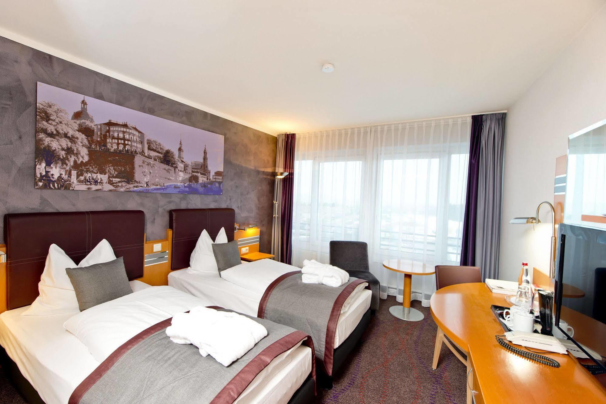 Hotel Ramada By Wyndham 4*