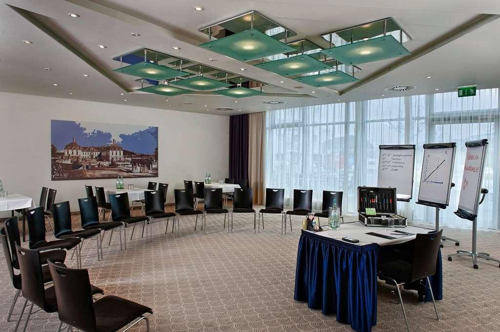 Hotel Ramada By Wyndham